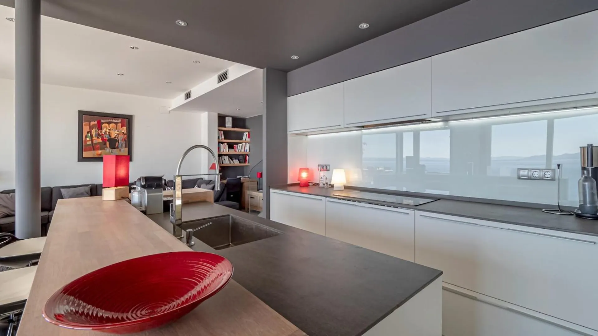 Montjoi Apartment In Roses With Central Heating 0*,  ספרד